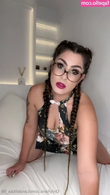 candelitaa_96 [ candelitaa-96 ] - Hoy estamos de rojo