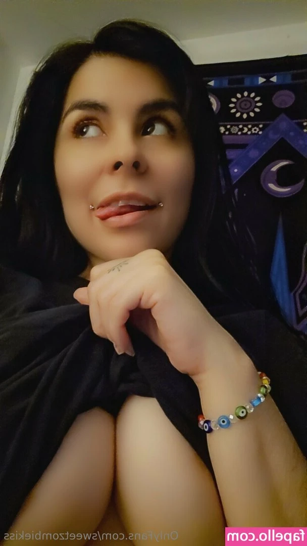 SweetZombieKiss - eee I haven't bought new clothes in a really long time so I spent the