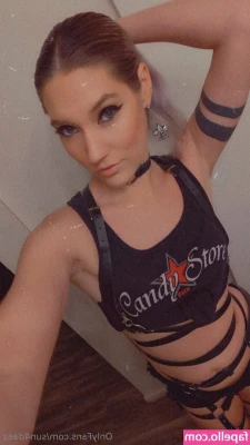 sun4daez - MILF ALERT!