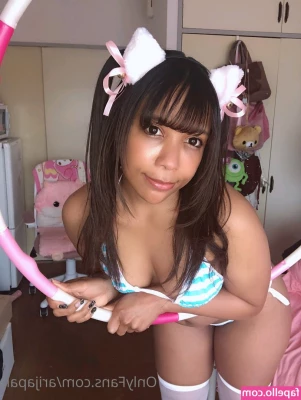 Arijapan - Anal fun There’s a 5$ 60 second close up, fingering video that