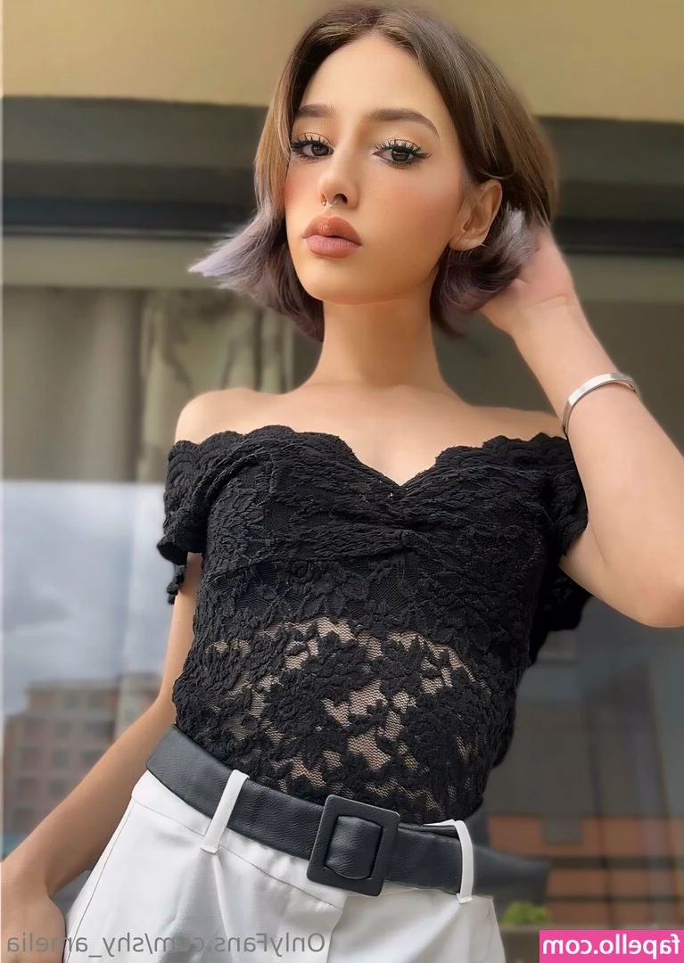 Shy_Amelia [ shy-amelia ] - Sorry I m late but I ll be sending out some fun videos this weekend 