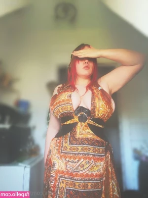 thechubbs - Put on my old school uniform and fucked myself til i bust all over😩