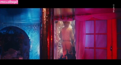 Juliette Binoche [ juliette-binoche ] - Do you like the Leggings on me? 🤭😏🤩