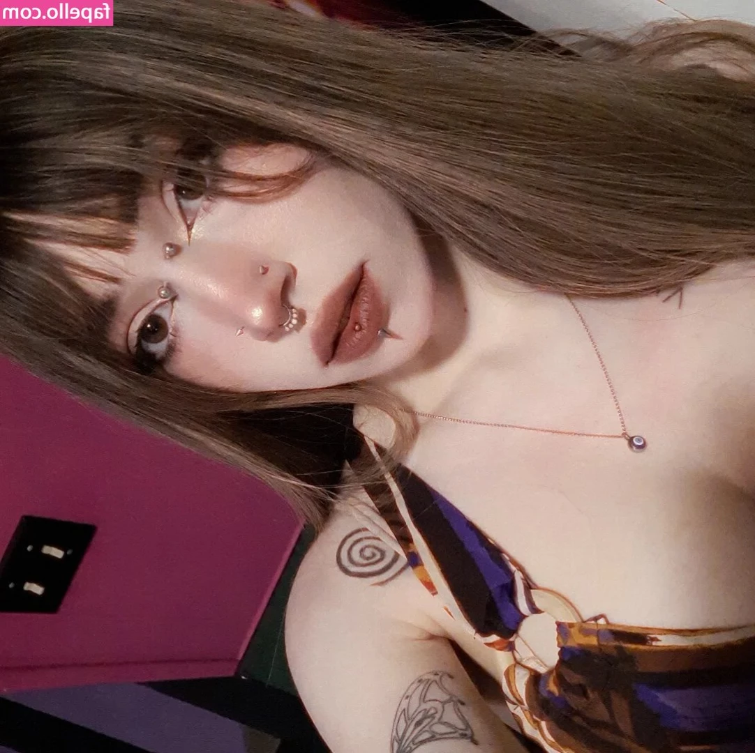 FlodaASMR - Little but still lickable  right