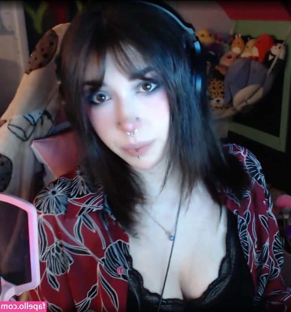 FlodaASMR - new edits :) IM ANNOUNCING MY RAFFLE WINNERS TONIGHT, THERES STILL