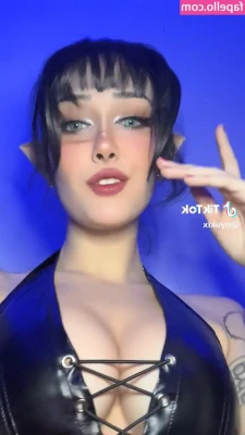 Nyukix - Just got my hair done did