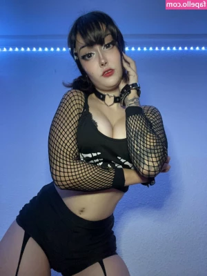 Nyukix - Another day  another picture at work