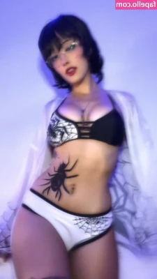 Nyukix - ITS MY BIRTHDAY BABY     But can I be the present