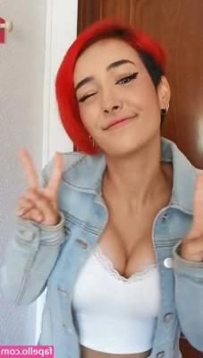 Nyukix - I love telling my fans how to stroke their cock to my juicy pussy  It