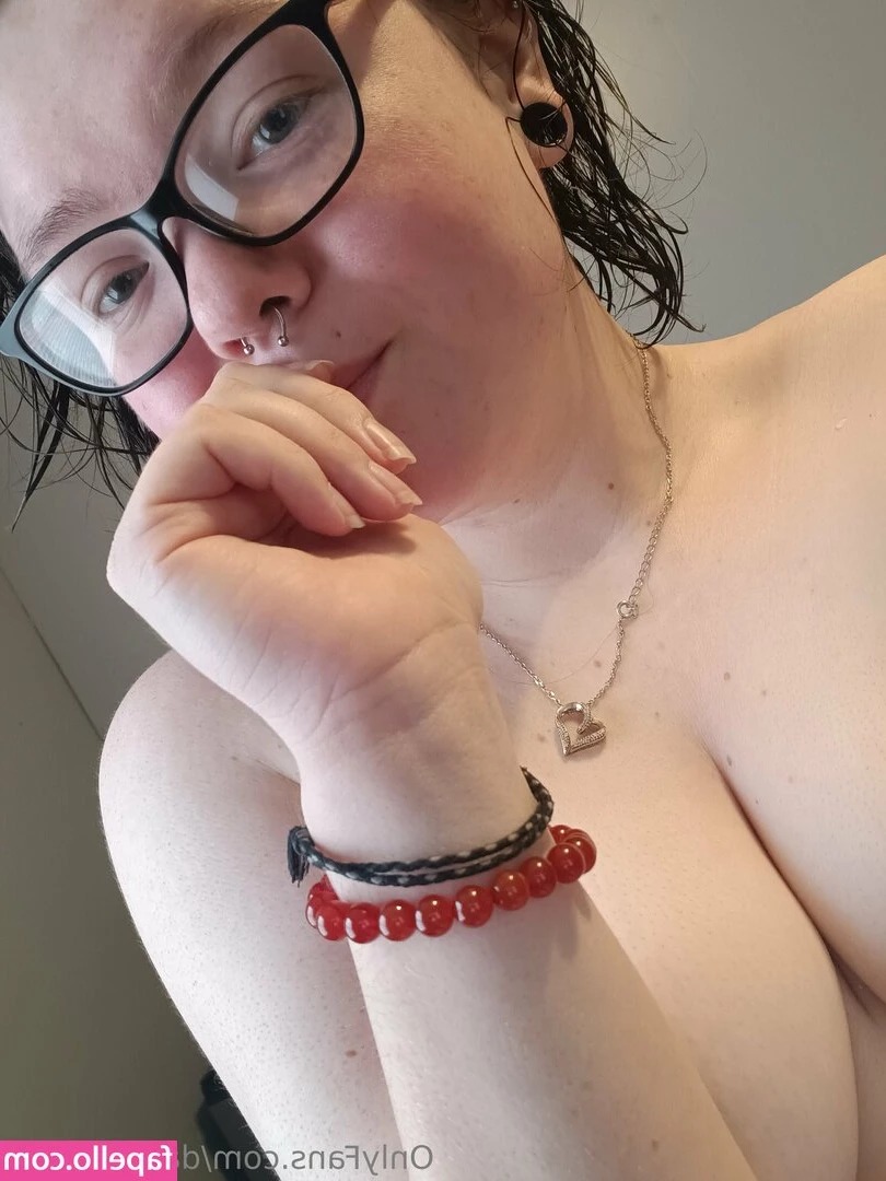 danibananie - Did you miss me  I ll spoil you to something that will make you miss