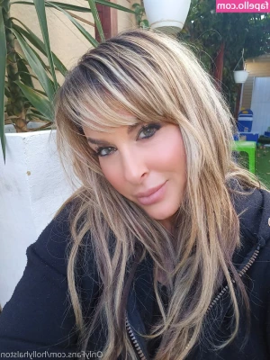 Holly Halston [ holly-halston ] - It’s that kinda night !