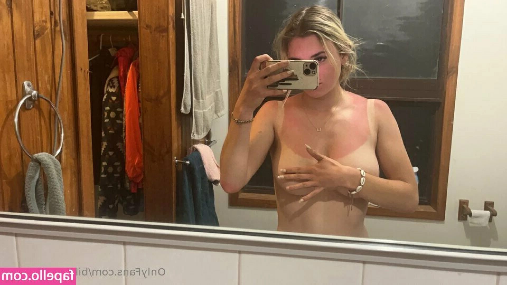 VIRAL - EVIE IS A STUFFIEFUCKER <3