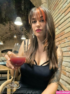 itslunasantiago - Come undress me