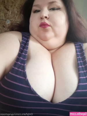 cherrybunns2101 - Good morning boys, the girls need some attention any takers ❤️