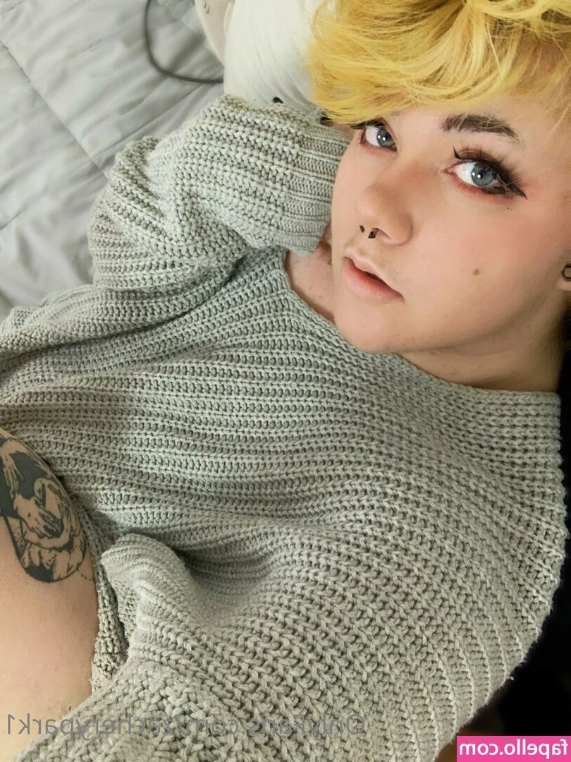 zacherypark1 - New set alert ❤️‍🔥 I have a lot of content in this piece.