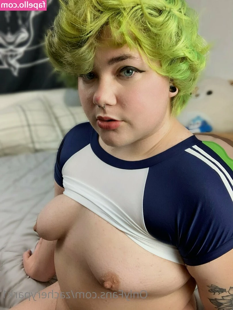 zacherypark1 - Rub oil on my tits before you fuck them Daddy