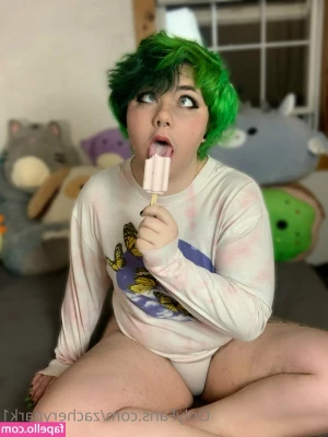 zacherypark1 - They’re ready to be sucked 😛😛