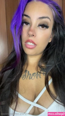 justmejazz - Wood-afternoon 💜 Look at my 👩🏻shemeat 🥩
