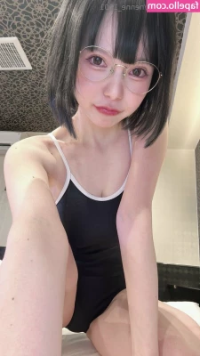 nenne_1001 [ nenne-1001 ] - when regular towels don t even begin to be able to cover my wide  fat