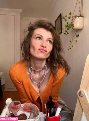 flov_princess [ flov-princess ] - Can you come fuck me right now   Babe don t miss out on uncensored