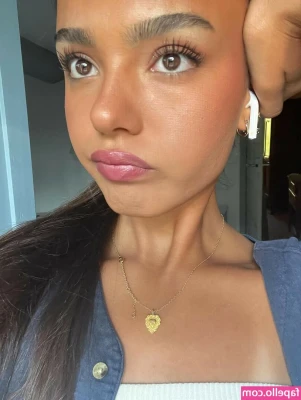 Liya Joelle [ liya-joelle ] - Who's snap chatting with me tomorrow? $25 20 mins of mind blowing