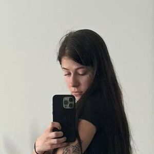 reina_reinastic