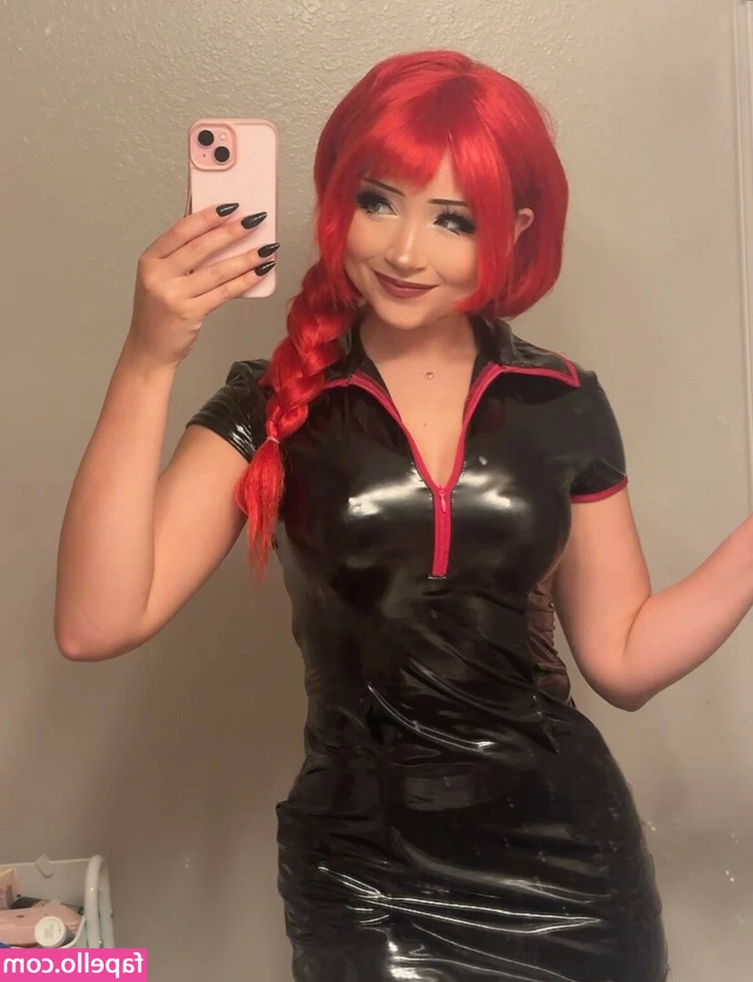 Kora.aura [ kora-aura ] - Had a fun date and now off to look at a house 🤩🥰