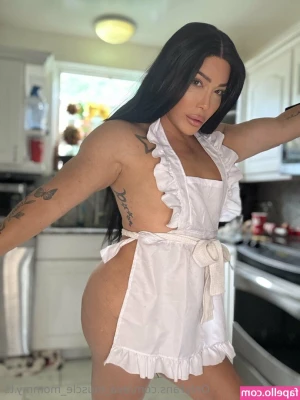 ava_mummyts [ ava-mummyts ] - You’re not going to be able to move after I’m finished with you