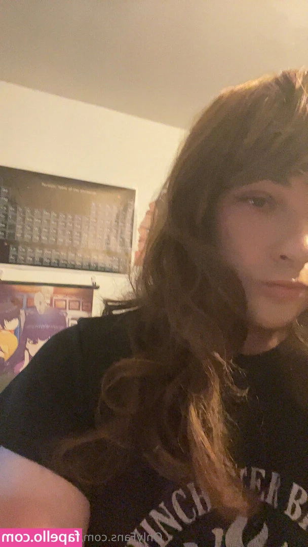 astrasparkles - a slow little tease whiile i'm on my knees