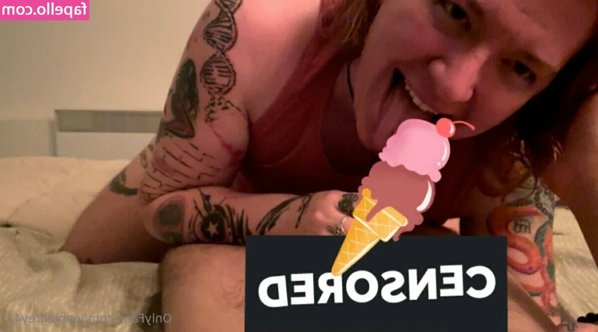 jeaniegrey42 - As you can see, I barely fit into this little number.  The view from