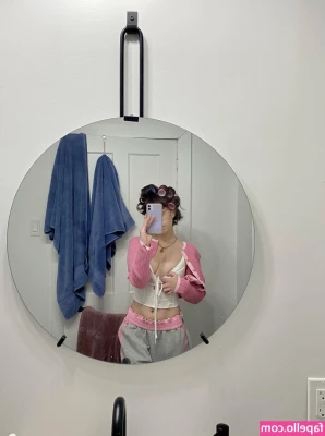dollylol [ dollylol-1 ] - me vs my new vibrator  I have never cum so fast