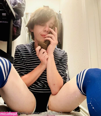 brad_super [ brad-super ] - Sweet Saturdays! They don’t call me Cookie for nothin’ - I love