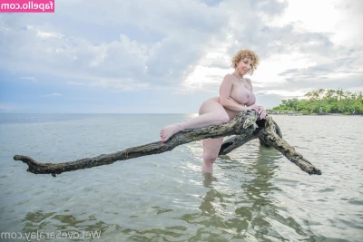 Sara Jay [ sara-jay-1 ] - Today I’m feeling naughty… renew your subscriptions and message
