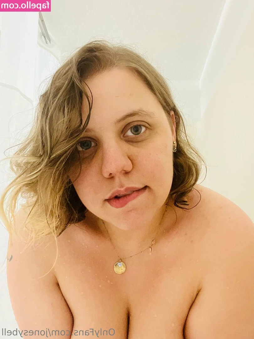 jonesybell - i probably should’ve put an addiction disclaimer in my bio .. oops