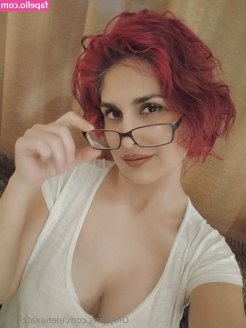 elenaxatzifree - Love you the most🖤 who’s ready for new content?