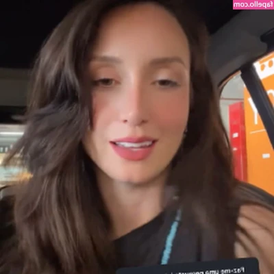 Ninadimiele - Take care of the cleanliness of my beautiful big ass🧼🧽🍑