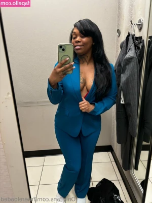 mrsfeedme - My sexy girl 😍