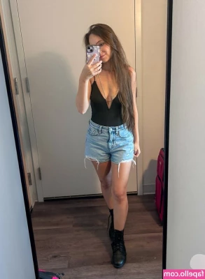 iiiZwerg - Titty Tuesday    w a side of thicc
