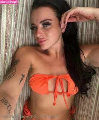 xolaylarosee - Get to know me a little  I m from Colombia  I like aviation 