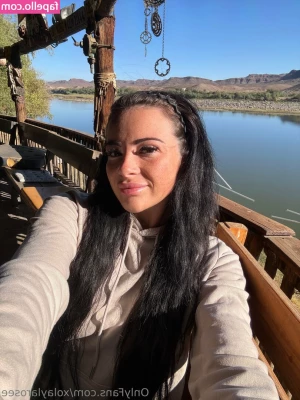 xolaylarosee - I’m feeling so naughty right now, you won’t believe it 😈