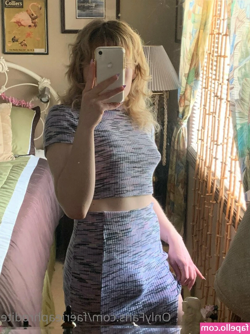 faerieaphrodite - Scroll for booty 🍑