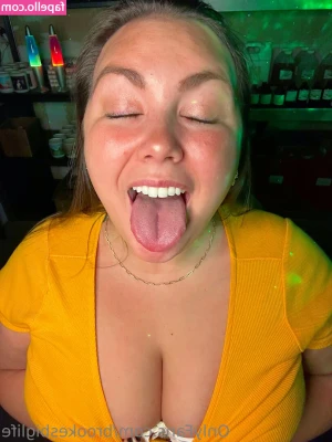 brookesbiglife - Memories: Out at drinks with @goddesskaylaxo @spoiledashley_