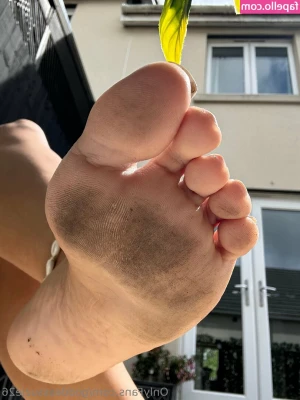 goddesssuzie26 - waiting for you to put your d*** in my 🍑 check your messages for