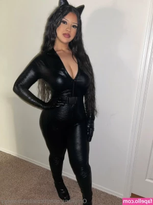 browardshawtyy - Like or tip on this post if you’d like to see part 3 💦💦