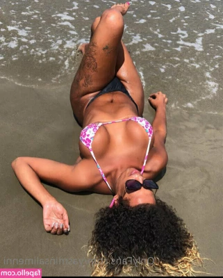 yasminsalimenni - Send nudes 😘