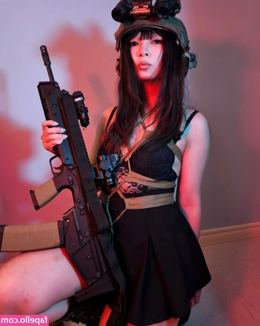 t97_th0t [ t97-th0t ] - Showing that ass