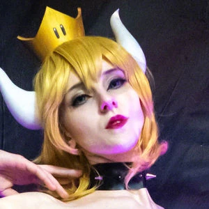 Sophie De