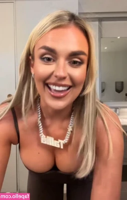 Tallia Storm [ tallia-storm ] - did you know i'm a gamer girl 💕wanna play with me baby? send me a