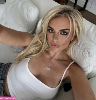 Tallia Storm [ tallia-storm ] - My pussy + natural light = magical
