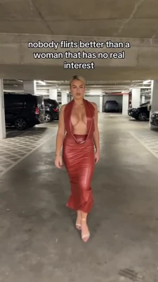 Tallia Storm [ tallia-storm ] - I m in the mood to play naughty